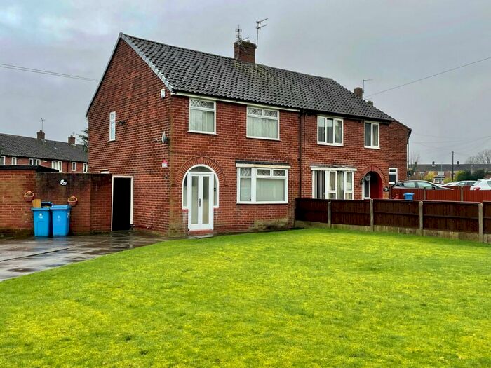 3 Bedroom Semi-Detached House To Rent In Nelson Ave, Whiston, L35