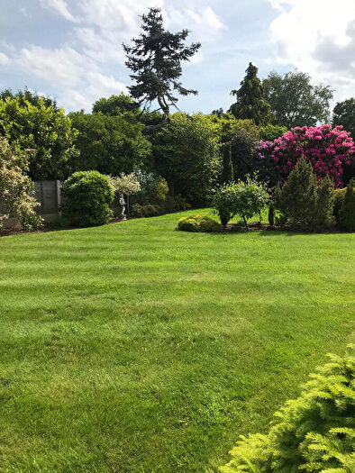 3 Bedroom Bungalow For Sale In Gayton Parks Way, Heswall, CH60