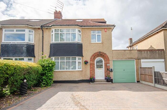 4 Bedroom Semi-Detached House For Sale In Badminton Road, Downend, Bristol, BS16
