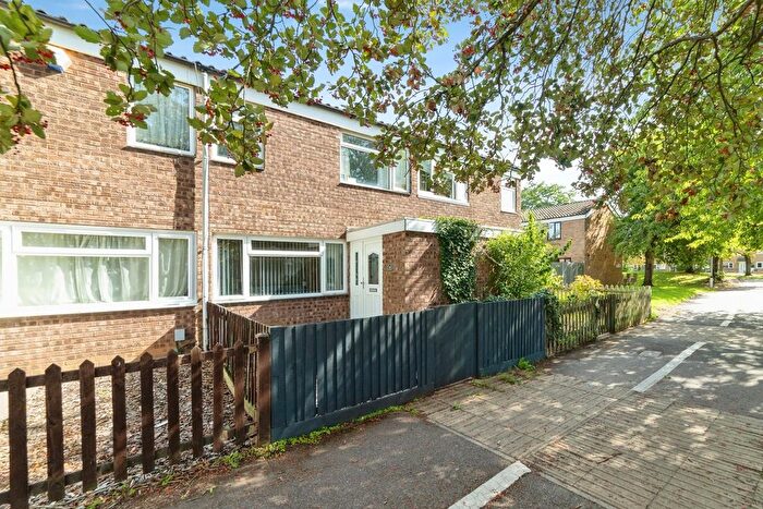 3 Bedroom Terraced House For Sale In Kingsley Court, Sandy, Bedfordshire, SG19
