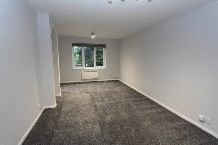 2 Bedroom Flat To Rent In John Gooch Drive, Enfield EN2
