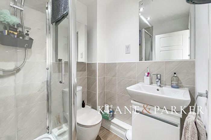 2 Bedroom Flat For Sale In Causeway View, Turnchapel, PL9