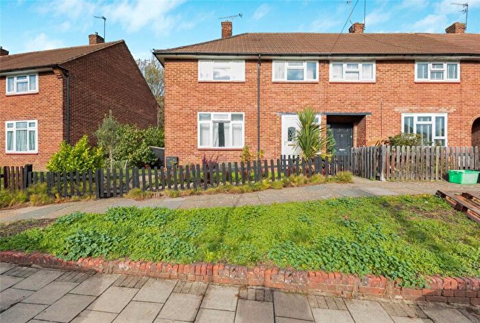 3 Bedroom Semi Detached House For Sale In Amherst Drive, Orpington, Kent, BR5