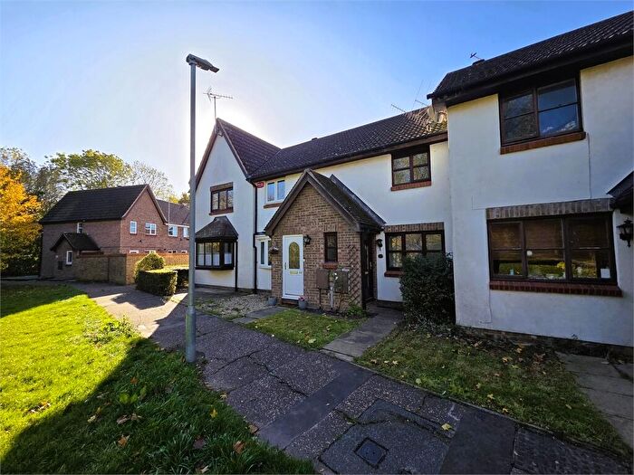 2 Bedroom Terraced House To Rent In Blackwood Chine, South Woodham Ferrers, South Woodham Ferrers, Chelmsford., CM3