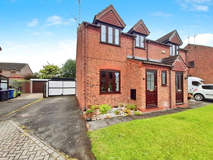3 Bedroom Semi-Detached House For Sale In Fieldside, Blyton, Gainsborough, DN21