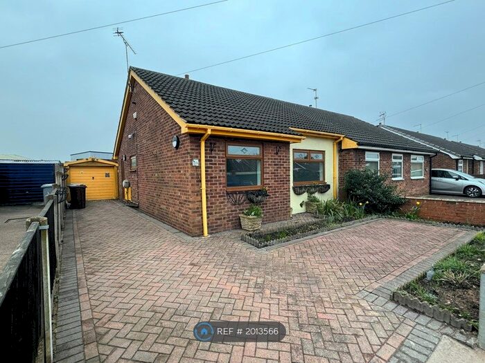 2 Bedroom Bungalow To Rent In Derwent Way, Newark, NG24