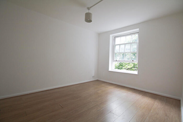 4 Bedroom Terraced House To Rent In Arrowsmith House, Tyers Street, London, SE11
