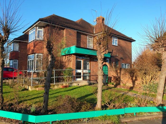 5 Bedroom Detached House To Rent In Bridgewater Road, Wembley, Greater London, HA0