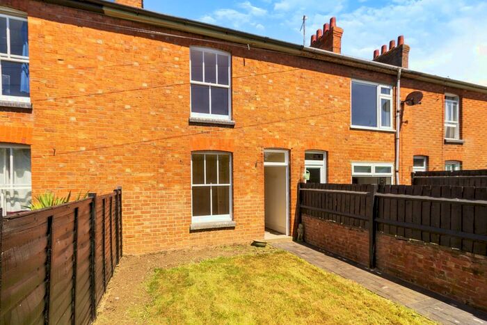 3 Bedroom Terraced House To Rent In Jubilee Terrace, Stony Stratford, MK11