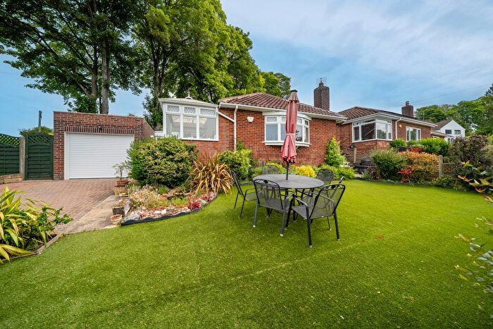 2 Bedroom Bungalow For Sale In Wolversdene Road, Andover, SP10