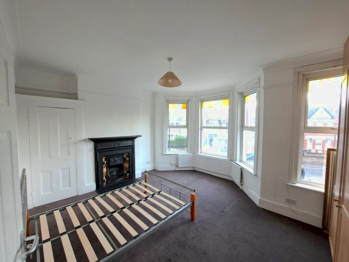 5 Bedroom Terraced House To Rent In Willingdon Road, N22