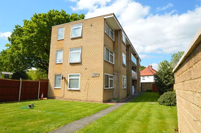 2 Bedroom Flat To Rent In Bedfont Road, Feltham, TW13