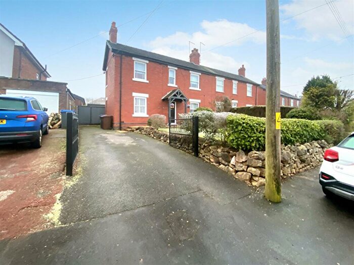 3 Bedroom Semi-Detached House To Rent In Dilhorne Road, Forsbrook, Stoke-on-Trent, ST11