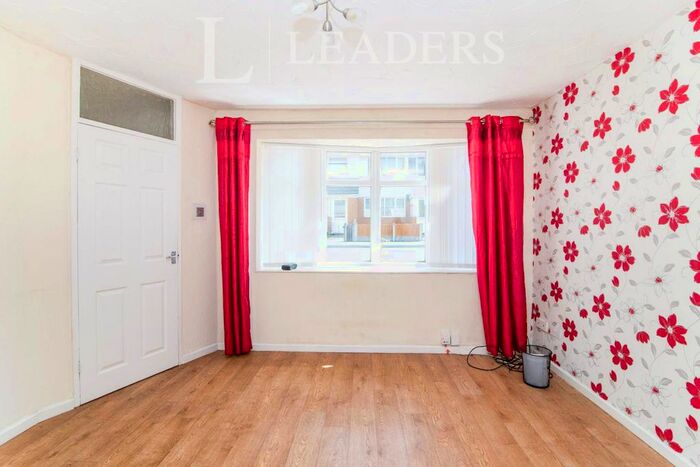 3 Bedroom Terraced House To Rent In Chepstow Way, Walsall, WS3