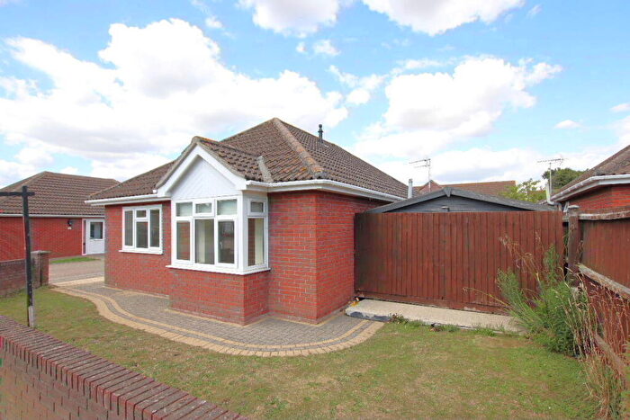 2 Bedroom Detached Bungalow For Sale In Weeley, CO16
