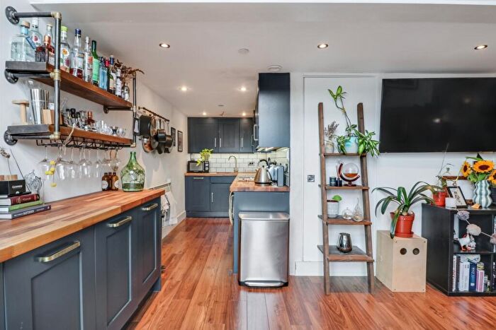 2 Bedroom Apartment For Sale In Vicus, Liverpool Road, Castlefield, Manchester, M3