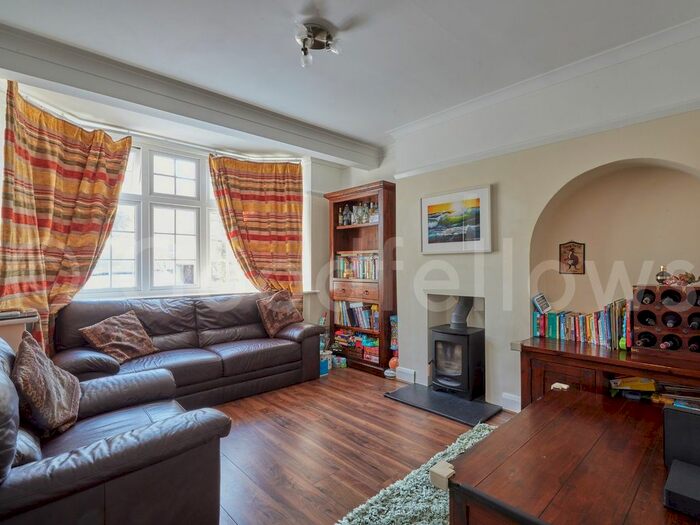 3 Bedroom Terraced House To Rent In Lynmouth Avenue, Morden, SM4