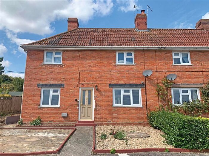 3 Bedroom Semi-Detached House For Sale In North Cheriton, Templecombe, BA8