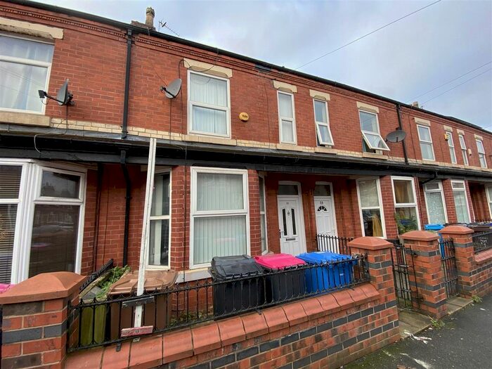 4 Bedroom Terraced House To Rent In Barff Road, Salford, M5