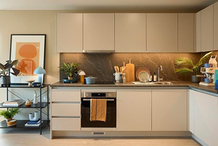 1 Bedroom Apartment To Rent In Candleriggs, Trongate, Glasgow, G1