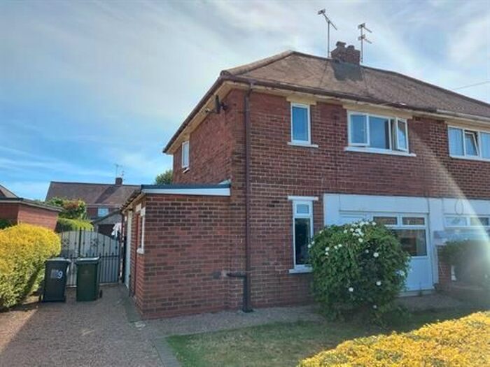 2 Bedroom Semi-Detached House To Rent In Coniston Road, Intake, Doncaster, DN2