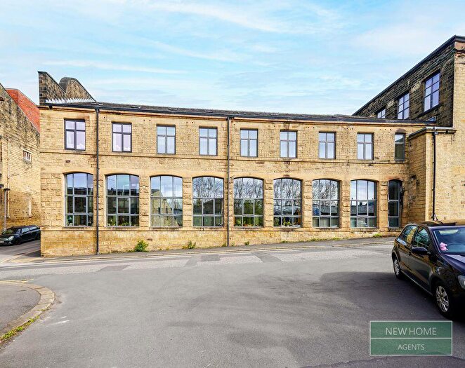 4 Bedroom Terraced House For Sale In Lund Street Bingley, BD16