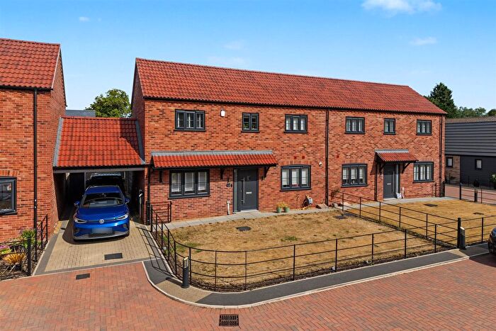 3 Bedroom Property For Sale In Rolls Court, Alwalton, Peterborough, PE7