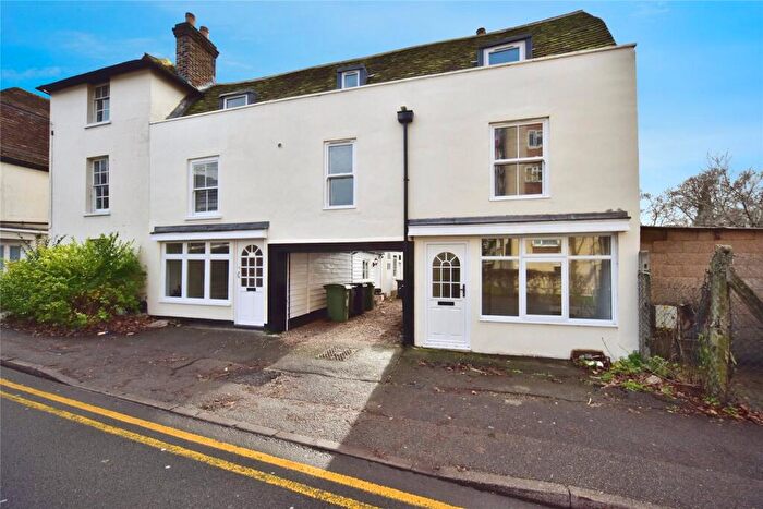 4 Bedroom End Of Terrace House For Sale In Union Street, Maidstone, Kent, ME14