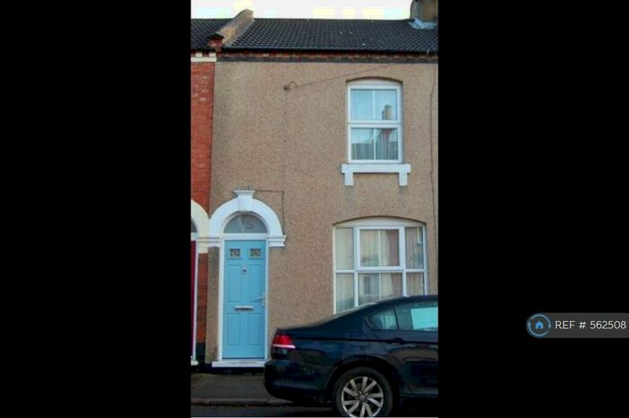 3 Bedroom Terraced House To Rent In Upper Thrift Street, Northampton, NN1