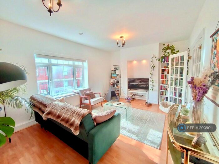 1 Bedroom Flat To Rent In Crouch Hill, London, N4