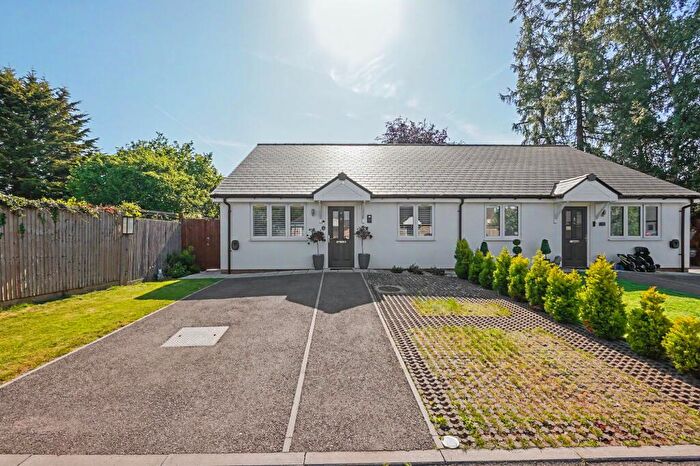 2 Bedroom Semi-Detached Bungalow For Sale In Mulberry Place, Maidstone, ME15