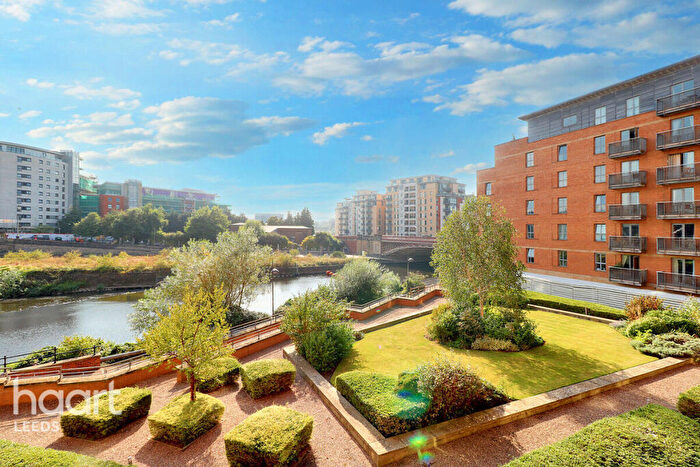 2 Bedroom Apartment For Sale In East Street, Leeds, LS9