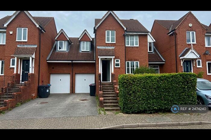 4 Bedroom Terraced House To Rent In Brill Place, Bradwell Common, Milton Keynes, MK13