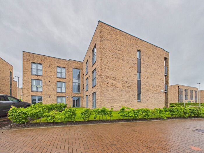 2 Bedroom Flat To Rent In Poppy Cruick, Cammo, Edinburgh, EH4