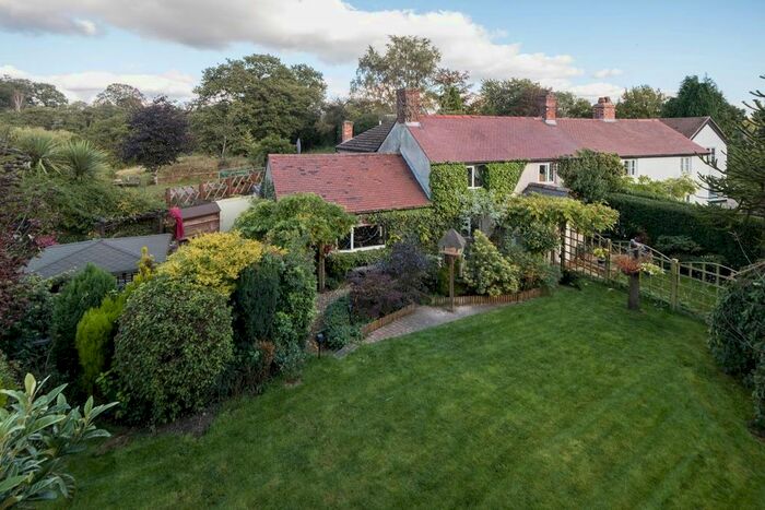 4 Bedroom Semi-Detached House For Sale In Oulton Mill Lane, Cotebrook, Tarporley CW6