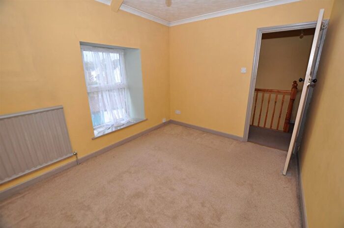 4 Bedroom Detached House For Sale In Tenby Road, St. Clears, Carmarthen, SA33