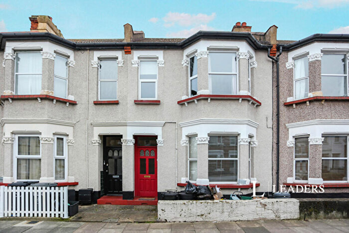 1 Bedroom Flat To Rent In Morgan Road, Bromley, BR1