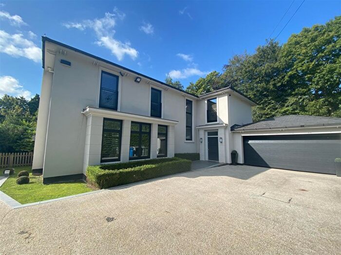 5 Bedroom Detached House To Rent In Barrow Lane, Hale, Altrincham, WA15
