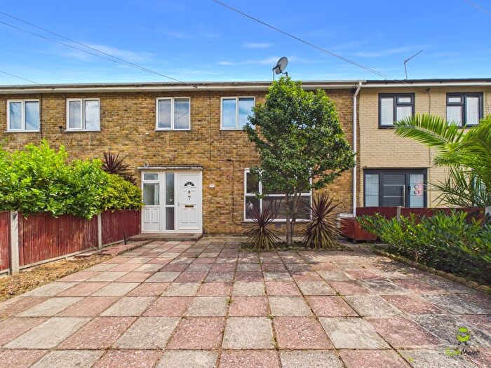 4 Bedroom Terraced House For Sale In Caerleon Terrace, London, SE2
