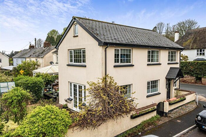 5 Bedroom Detached House For Sale In High Street, Halberton, Tiverton, EX16