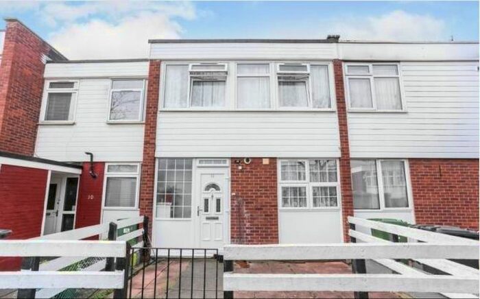 4 Bedroom Terraced House To Rent In Mirror Path, London SE9