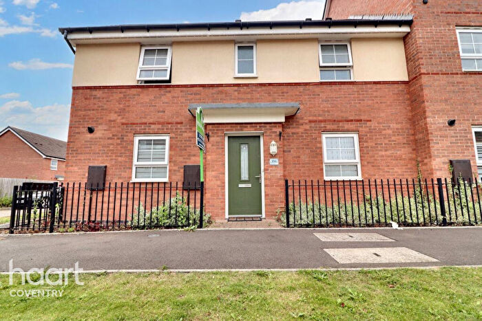 3 Bedroom End Of Terrace House For Sale In Queen Elizabeth Road, Nuneaton, CV10