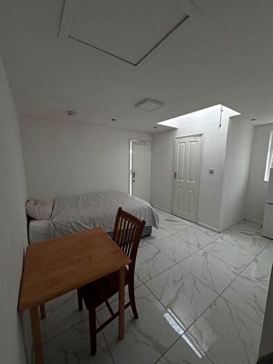 Studio To Rent In Blake Avenue, Barking, IG11