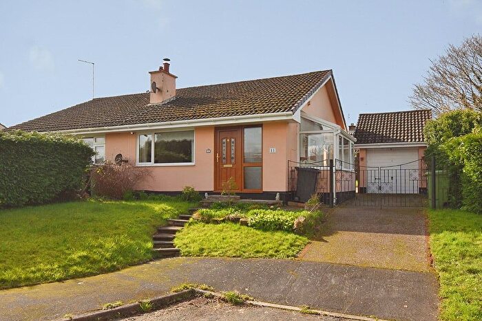 2 Bedroom Semi Detached Bungalow For Sale In Cleave Close, Tedburn St Mary, Exeter, EX6