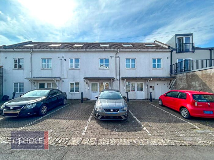 1 Bedroom Apartment To Rent In Grantham Apartments, Two Mile Hill Road, Kingswood, Bristol, BS15