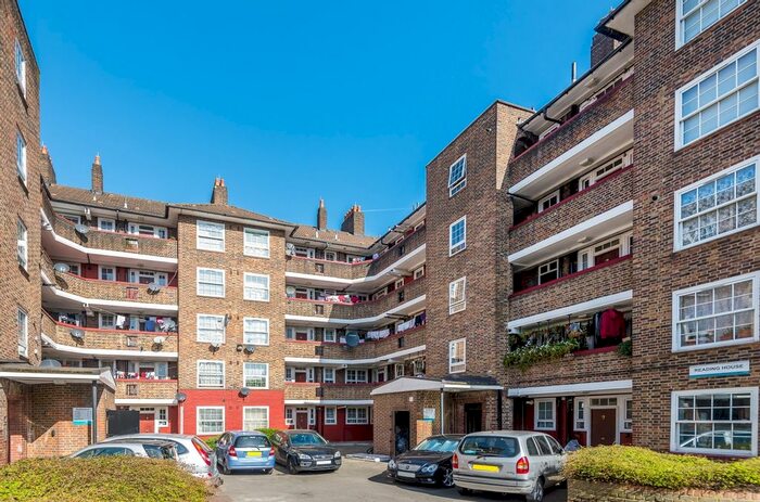 4 Bedroom Flat To Rent In Friary Estate, London, SE15