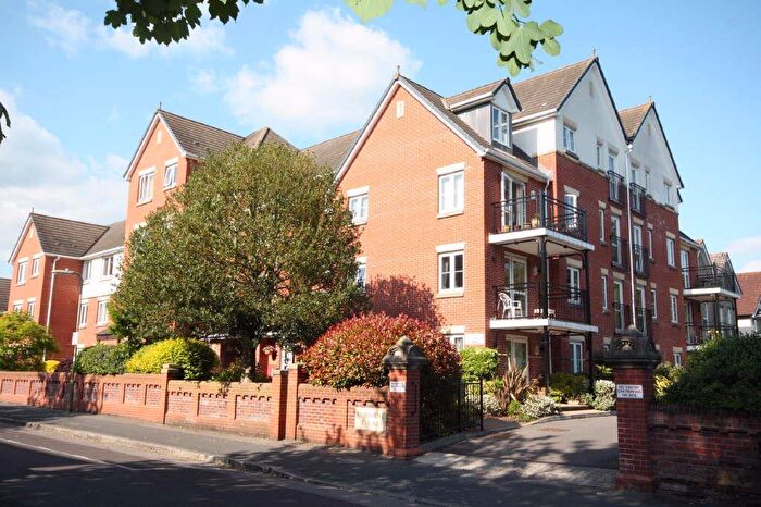 1 Bedroom Retirement Property For Sale In Fairholme Court, Archers Road, Eastleigh, SO50