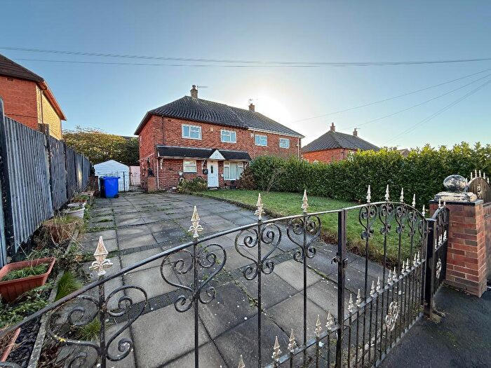 3 Bedroom Semi Detached House For Sale In Homestead Street, Bentilee, Stoke On Trent, ST2