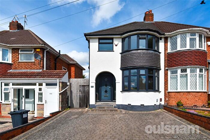 3 Bedroom Semi-Detached House For Sale In Brandwood Park Road, Kings Heath, Birmingham, West Midlands, B14