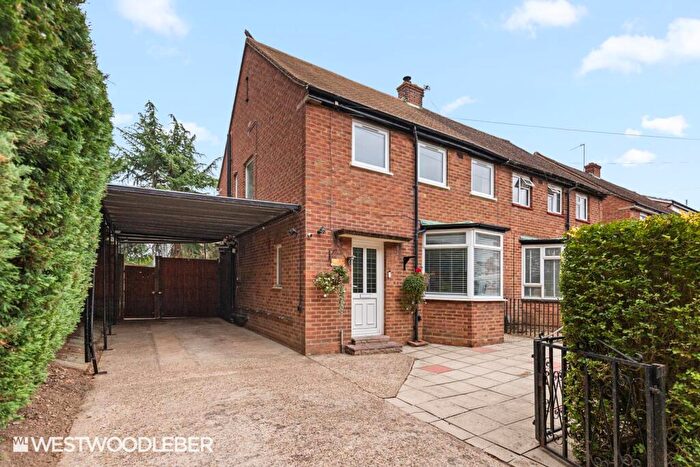 3 Bedroom Semi-Detached House For Sale In Lea Road, Hoddesdon - Open Day Saturday Th October, EN11